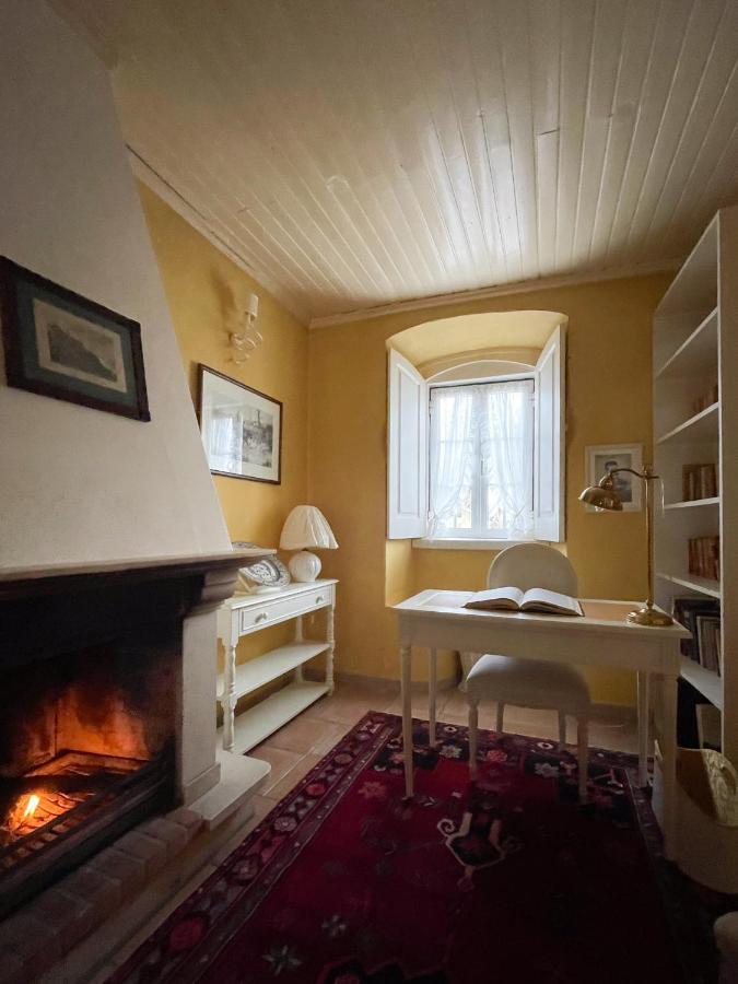 Charming Countryside Home With Fireplace & Patio อัลคัลจิง ภายนอก รูปภาพ
