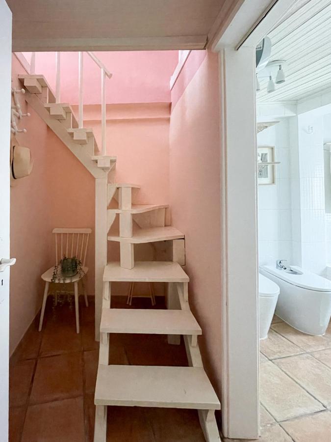Charming Countryside Home With Fireplace & Patio อัลคัลจิง ภายนอก รูปภาพ