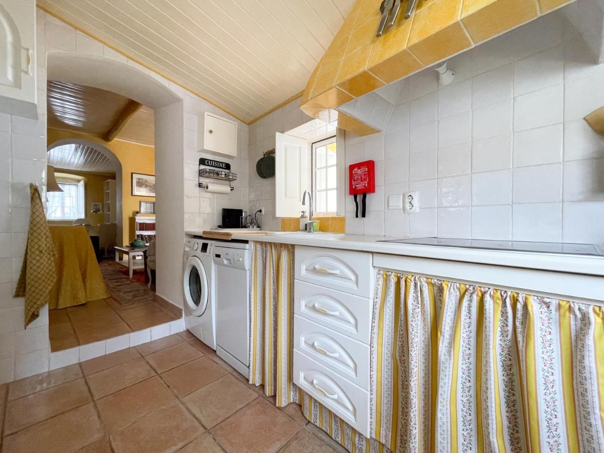 Charming Countryside Home With Fireplace & Patio อัลคัลจิง ภายนอก รูปภาพ