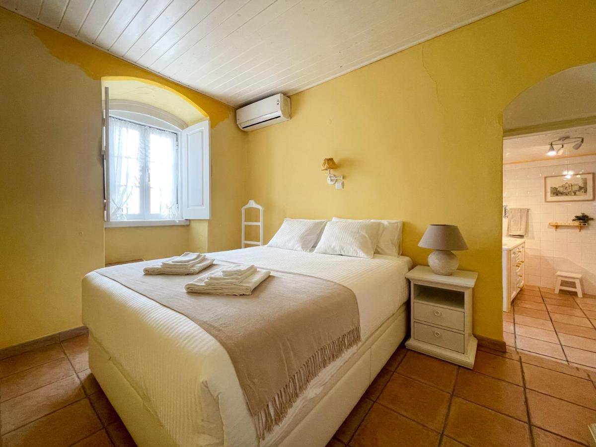 Charming Countryside Home With Fireplace & Patio อัลคัลจิง ภายนอก รูปภาพ